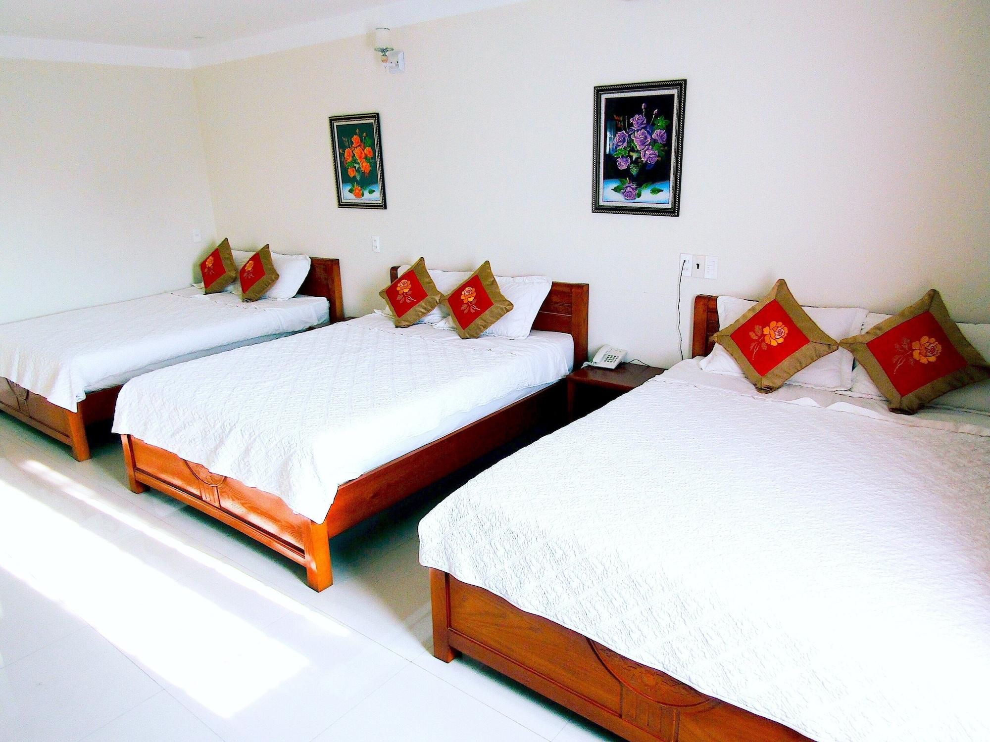 Hoang Dat Hotel Dong Hoi Exterior photo